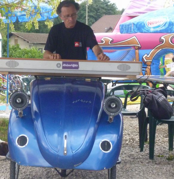 Le pianiste René Duchable en 2012 au Big-Jump de saint jorioz