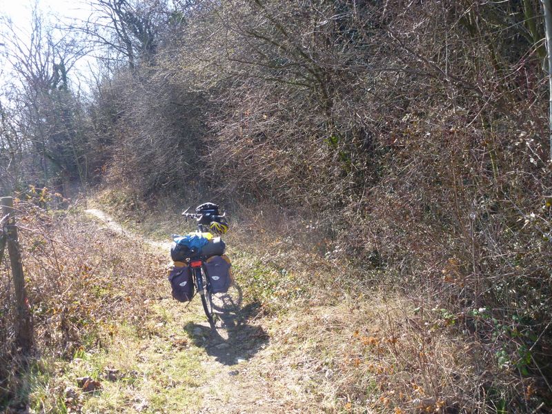 Sur la viarhôna au nord d'Arras : Non ca ne passe pas.. en 2012