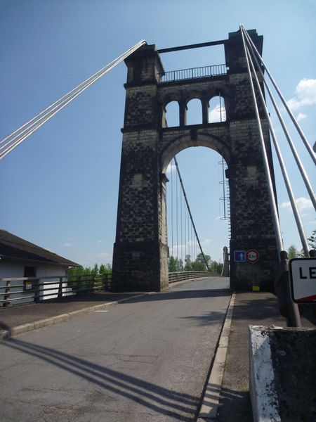 Pont du Port de Groslée : toujours pas l'ombre d'une balise Viarhôna en 2013