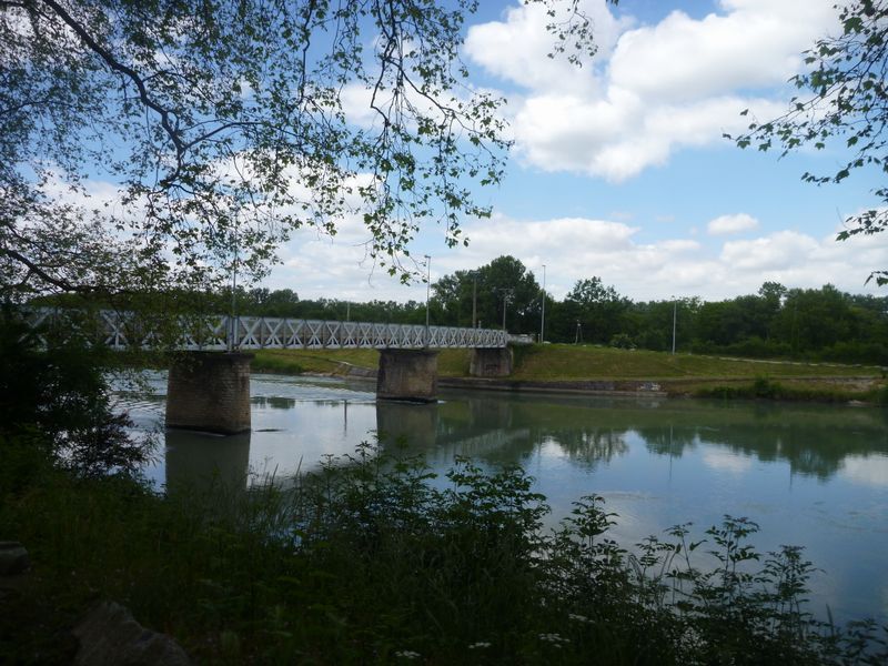 Canal de Jonage : Pont de Jonage