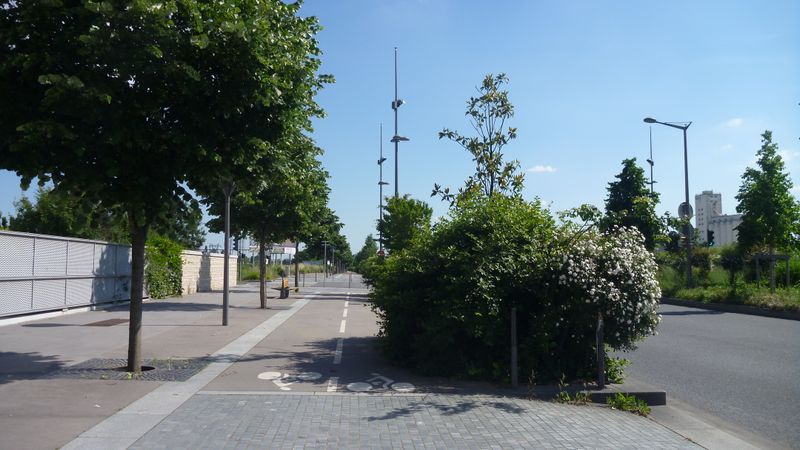 Piste cyclable de Gerland vers saint Fons en 2013