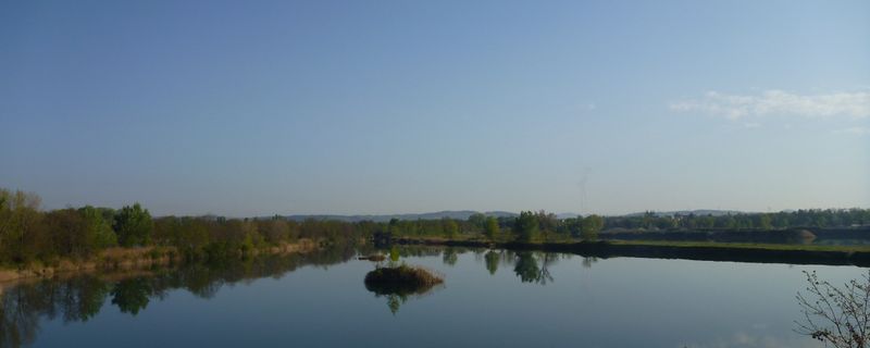 Lac d'aiguille près de châteauneuf sur Isère en 2013