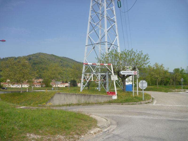 Au niveau du Barrage de Beauchastel