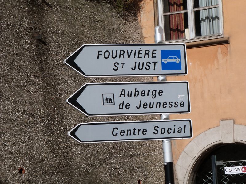 Pied de la colline de Fourvière : et repérages gite d'étape