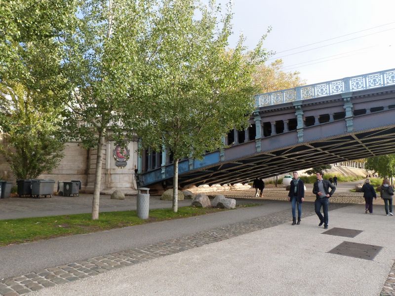 Lyon nov 2013 : Sous le pont de ..