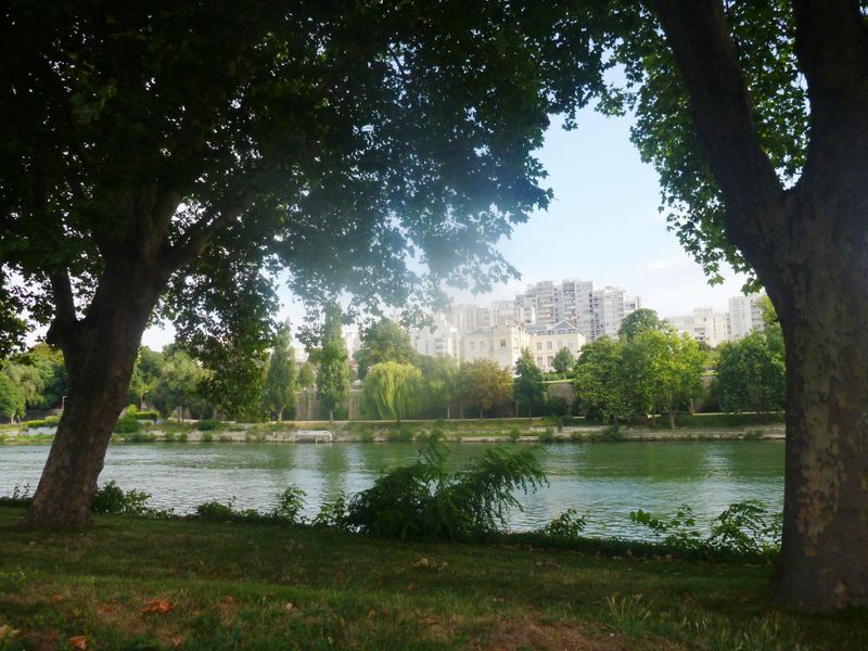 Vu d'Epinay depuis les bords de Seine en 2013