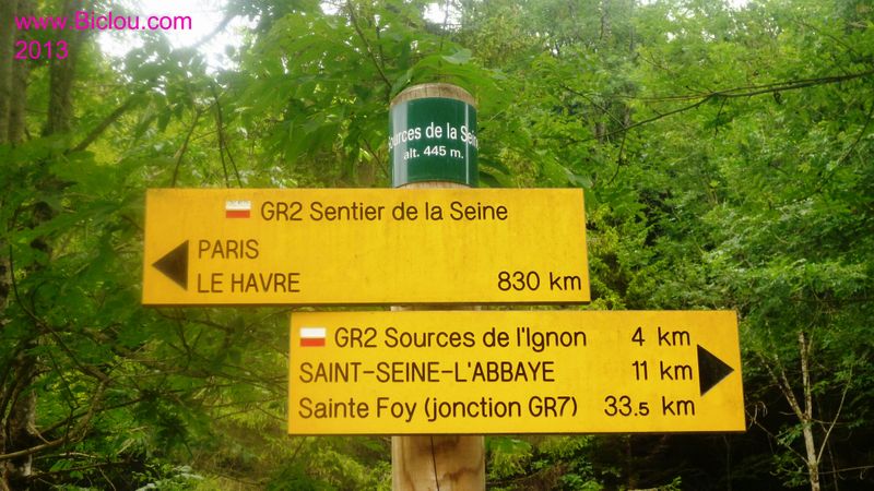 Panneau Gr2 : départ des sources de la seine à 830 km de l'embouchure