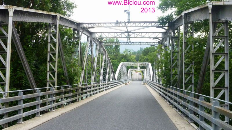 Pont sur le Rhône à Chancy