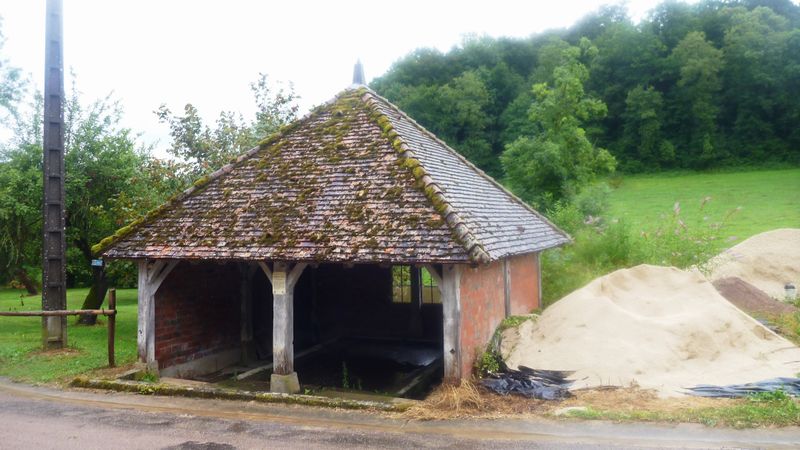 Lavoir non loin de la Seine