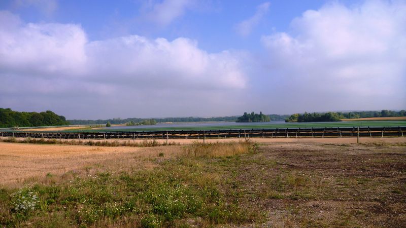 Quelques méandres perdues de la Seine peu avant Saint Mamés et Montereau sur seine