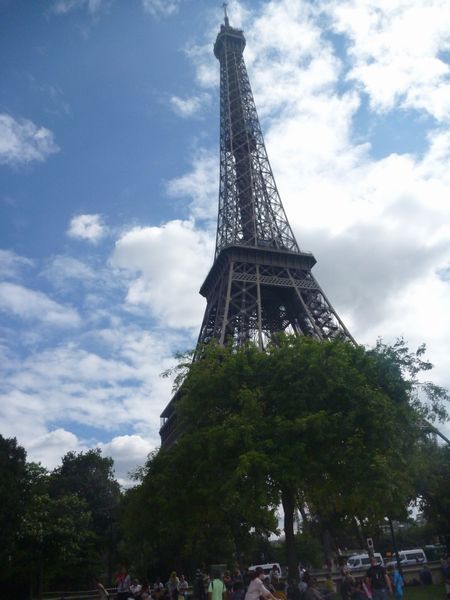 Pas très originale la photo de la Tour de Gustave Eiffel, mais bon ..