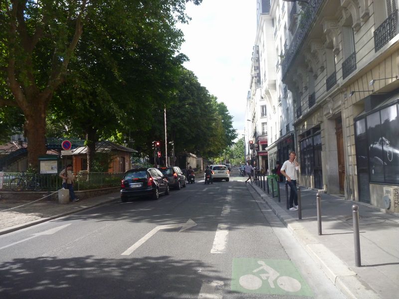 Rouler à vélo à Villette de Paris en 2013
