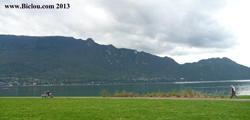 la dent du chat vue des boirds du lac du bourget en 2013