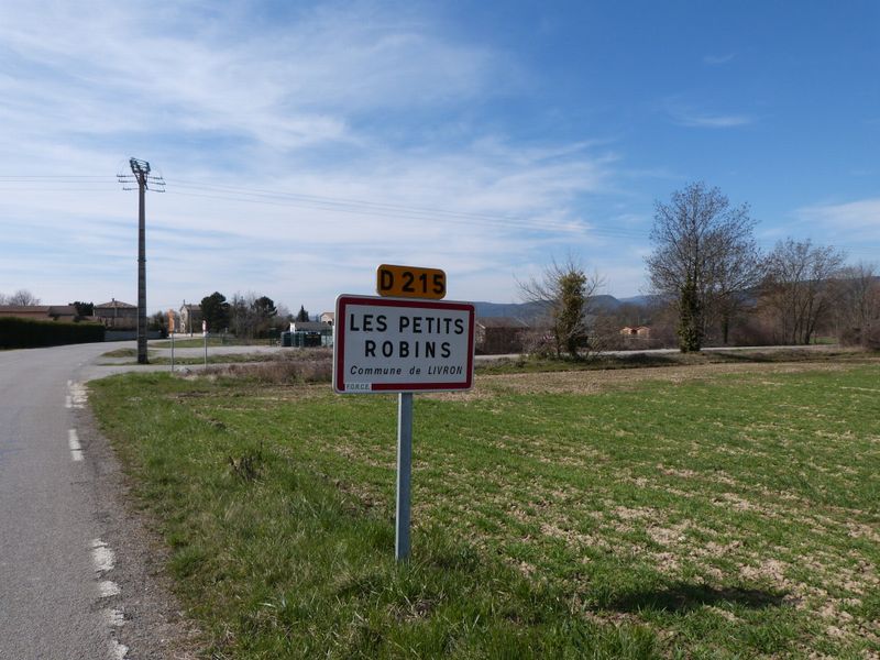 Viarhôna aux hameau des Petits robins en drôme