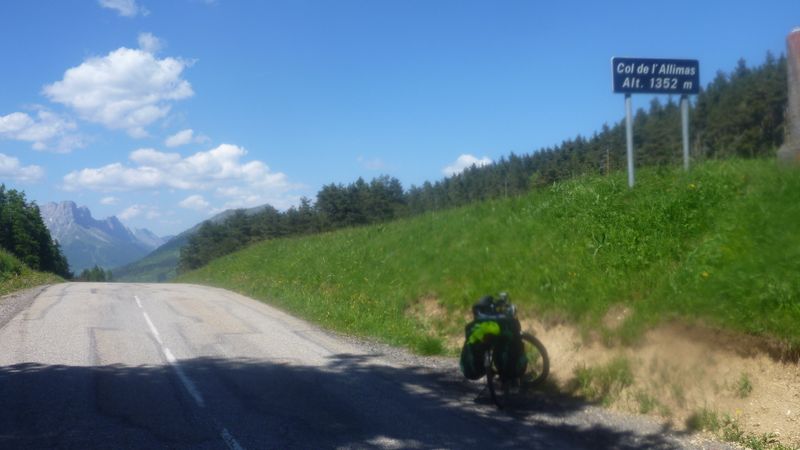 Fanette au Col de l'Allimas le bien nommé .. en 2015