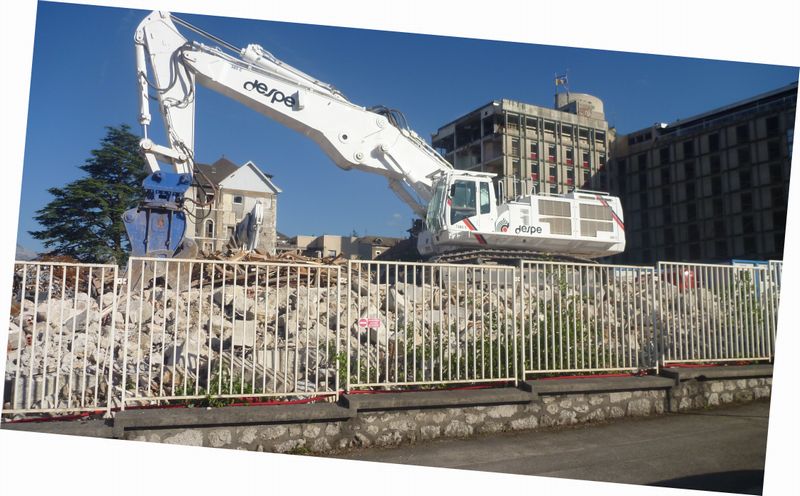 Annecy 2015 : Démolition de l'Hôpital