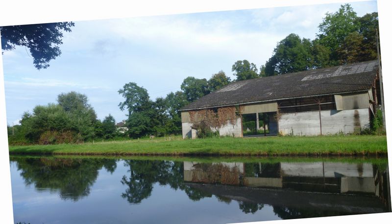 Au-bord-du-canal-à-Digoin