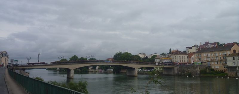 passer-le-pont-corbeil-essonne-et-st-germain-les-corbeil