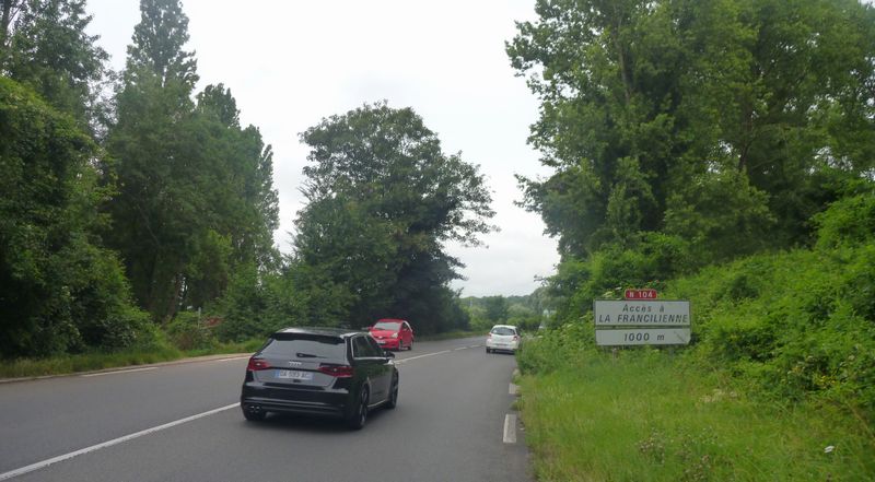 Point-de-repère-la-francilienne-N-104