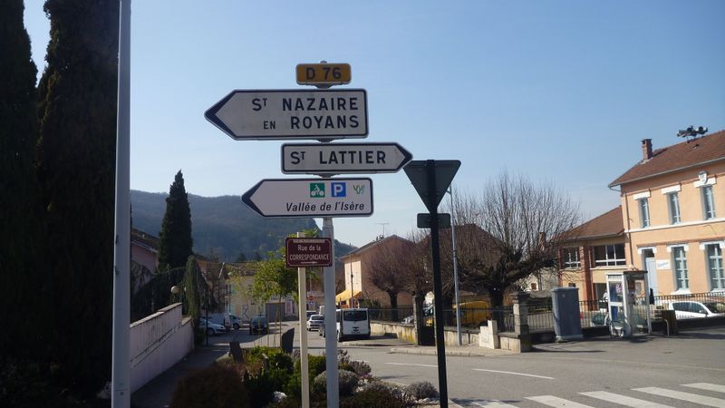 St hilaire du rosier début voie verte