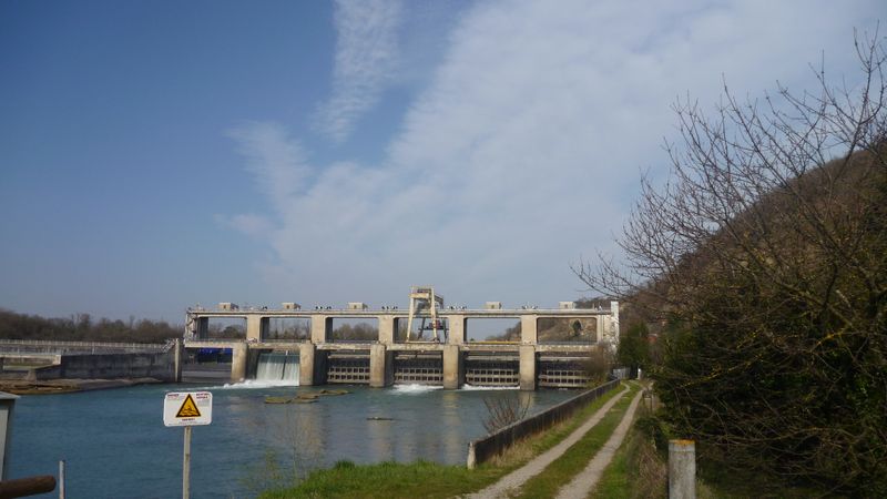 Barrage de châteauneuf sur isére