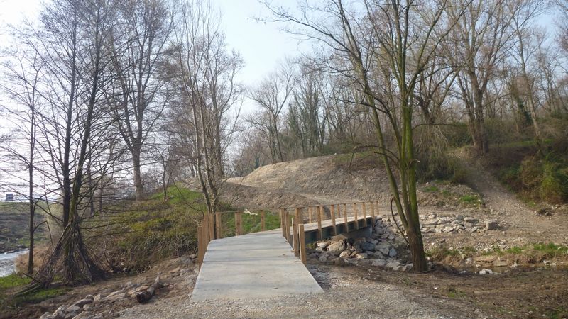 Petite bosse sur Viarhôna 2014