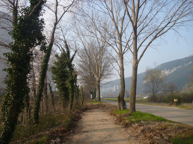 Fin provisoire piste cyclable Cruas en 2014