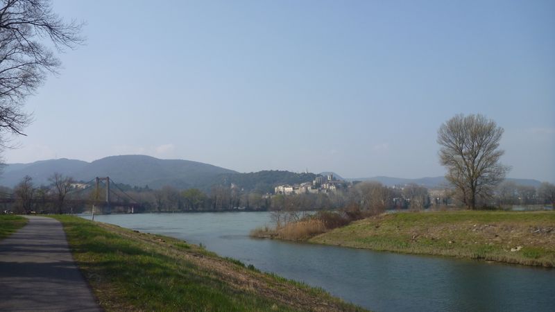 Viviers vue depuis viarhôna mars 2014
