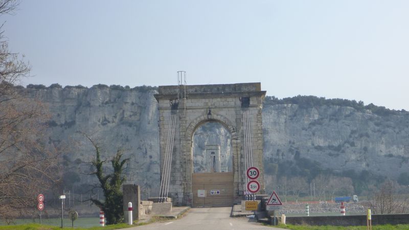 Donzère : le pont du robinet est fermé en 2014