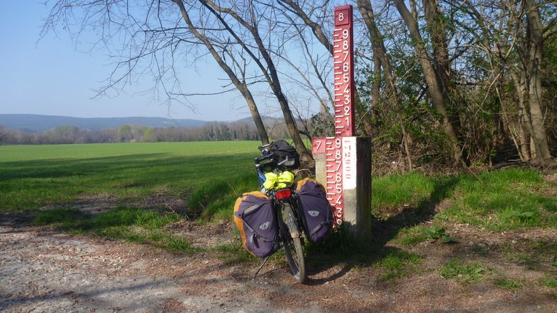 Zone inondable sur Viarhôna entre Donzère et Bourg San Andéol en 2014