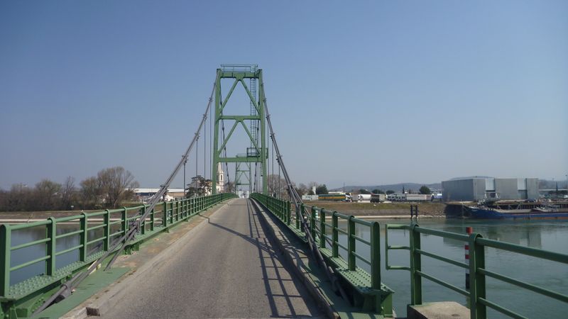 Pont de .. reliant la viarhôna à Montélimar sud