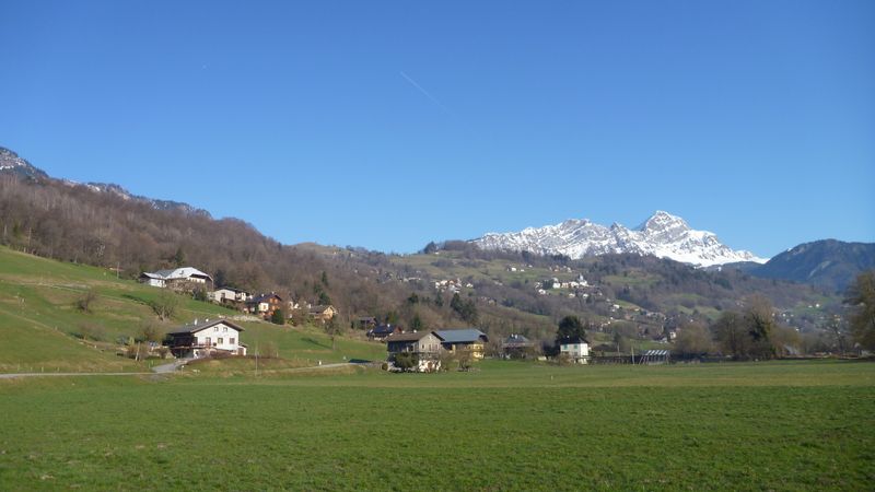 Un ultime regard sur la pointe de diamant qu'est le Mont Charvin