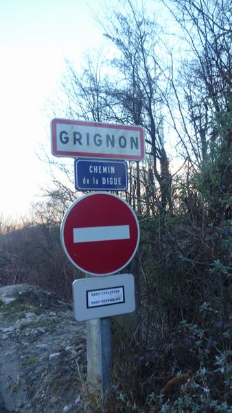 Grignon, début de la voie dite verte menant d'Albertville à sainte Hélène le long de l'isère