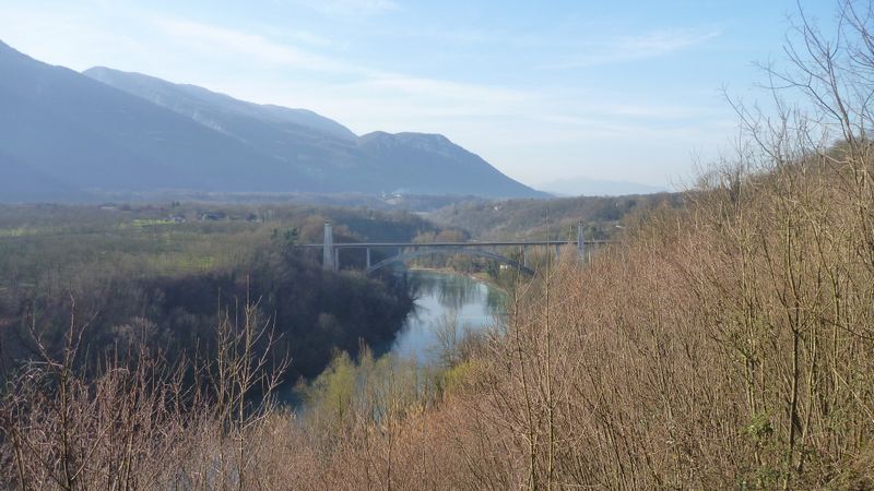 Pont au dessus de l'isère