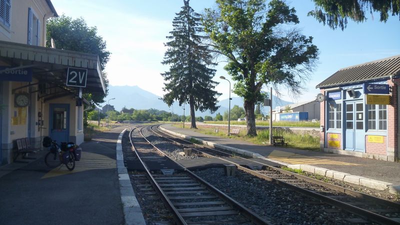Gare de Chorges déserte en ce juin 2014
