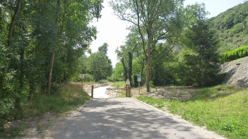 Passage à Gué sur Viarhôna en ardèche