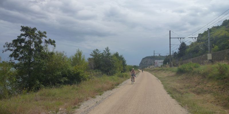 Viarhôna enfin en 2014, Le long de la voie de chemin de fer et D 86 vers Soyons Ardèche