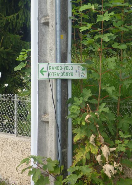 Balisage sauvage de Rando-vélo sur Viarhôna