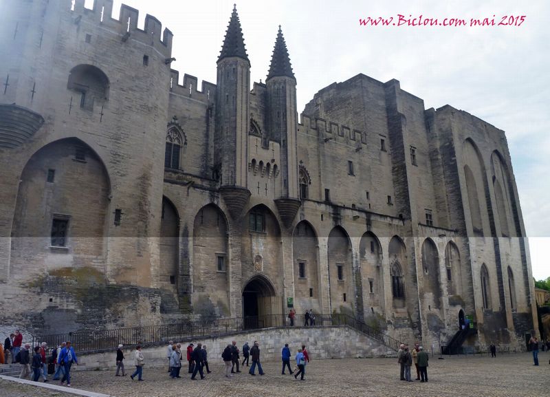 Le palais des papes à Avignon, vu en 2015