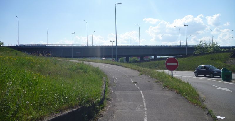 Arrivée à Bicyclette, au niveau de l'A7 à Bicyclette, au sud de Lyon
