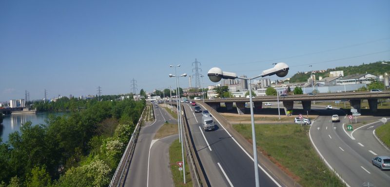 magnifique vue sur l'autoroute du solei au sud de lyon 2015