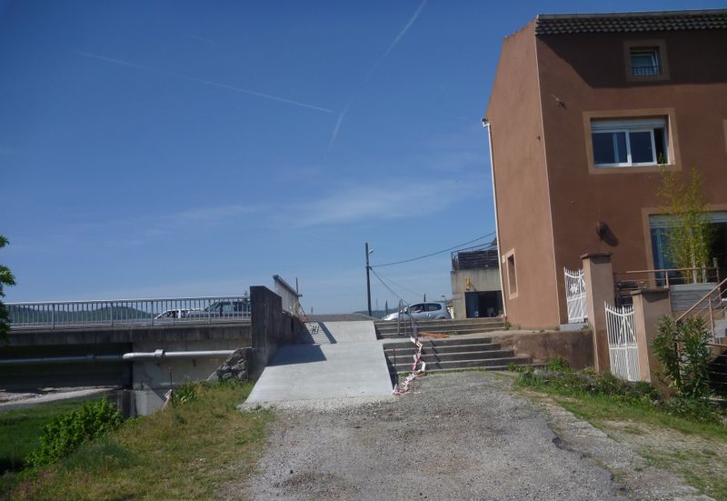 Arrivée à Tournon, rampe d'accès ViaRhôna 2015