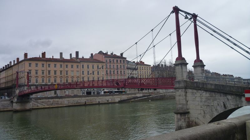 Pont de .. sur la Saône à Lyon en 2015