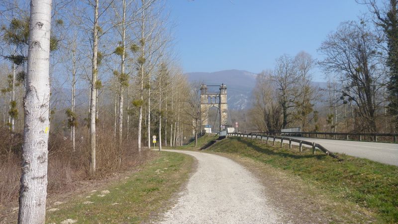 Pont du Pont de Groslée : ViaRhôna au pays des couleurs devrait démarré ici en 2015