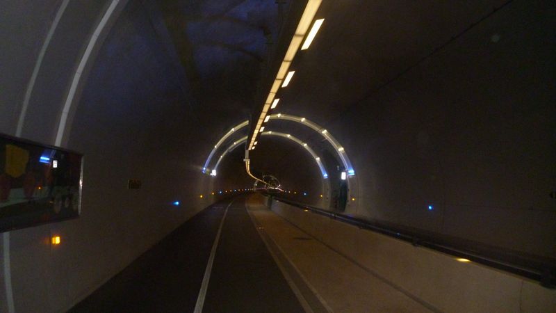 Le tunnel cyclable de la Croix Rousse