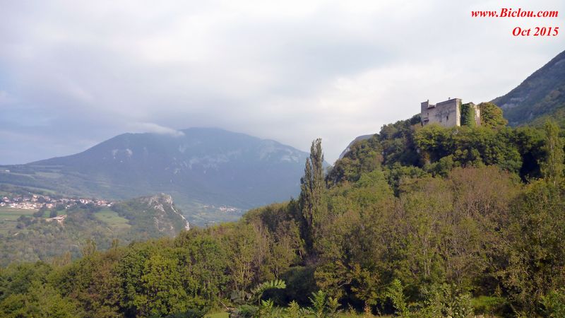 Tour d'Arcine en avant pays savoyard