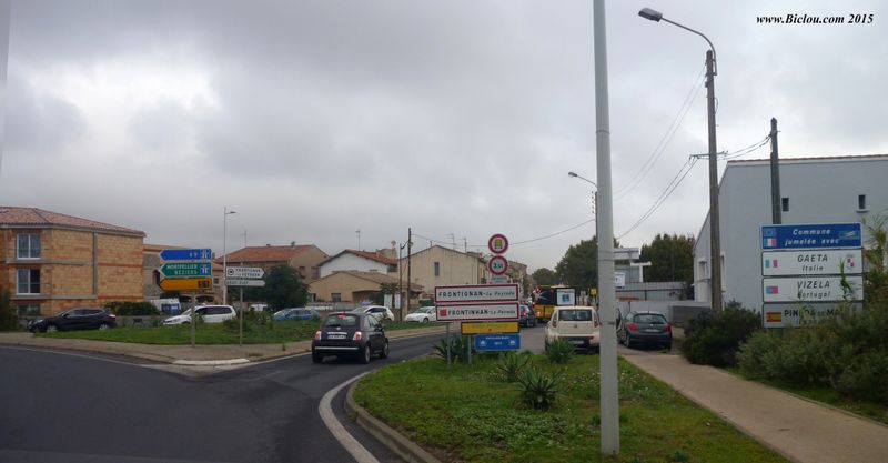 Par zigzag entre canal et route voici Frontignan la Peyrade