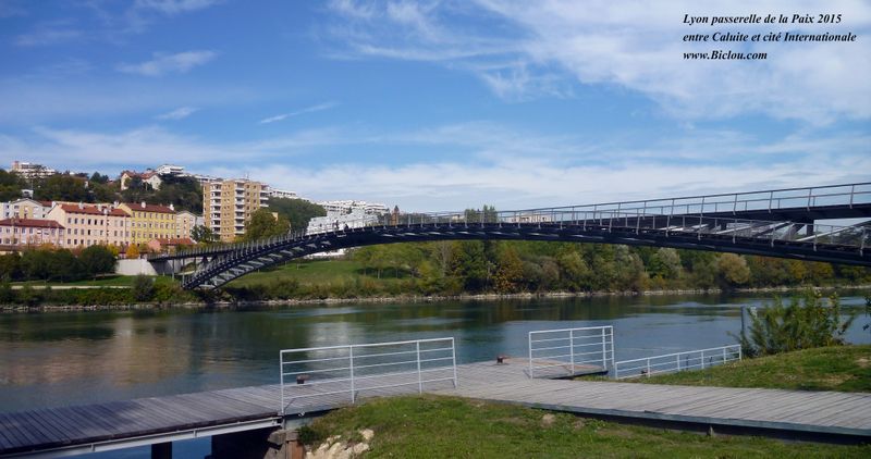 La passerelle de la Paix à Lyon vue en 2015