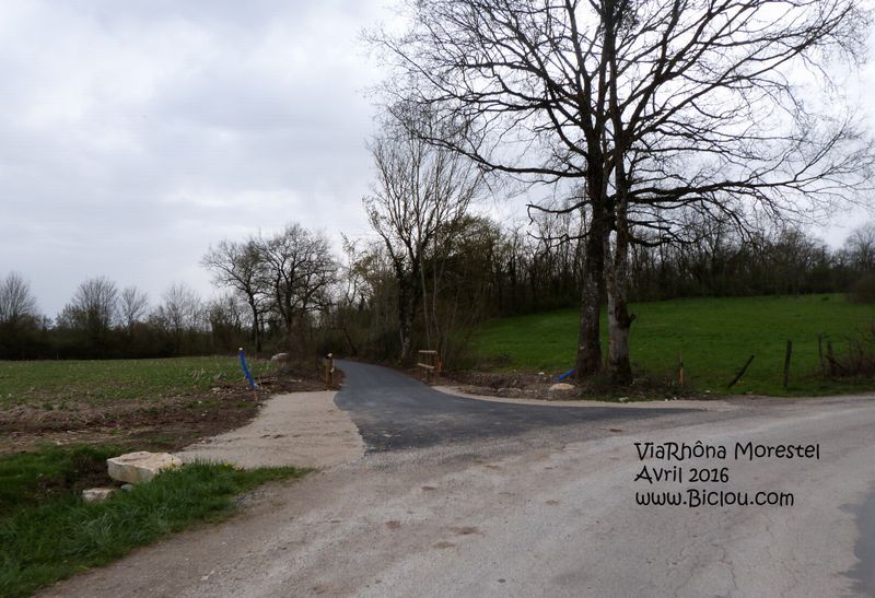ViaRhôna en cours de balisage en Nord Isère en 2016
