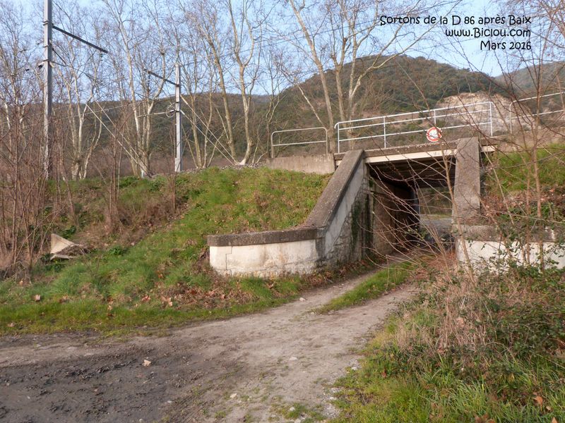 ViaRhôna : Baix - Cruas : Sortons un instant de la D 86